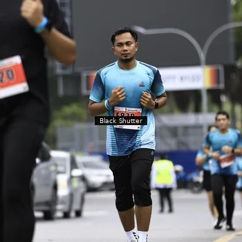 Runner Photo 8959573