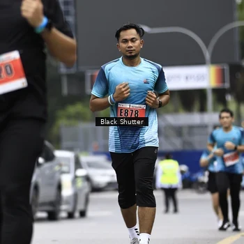 Runner Photo 8959593