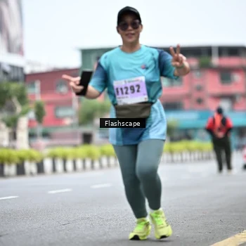 Runner Photo 8959702