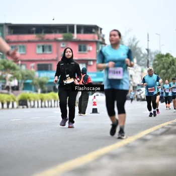 Runner Photo 8959837