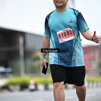Runner Photo 8959843