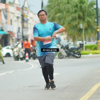 Runner Photo 8959993