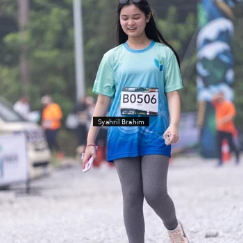 Runner Photo 8960006