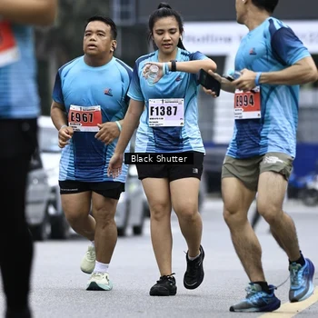 Runner Photo 8960010