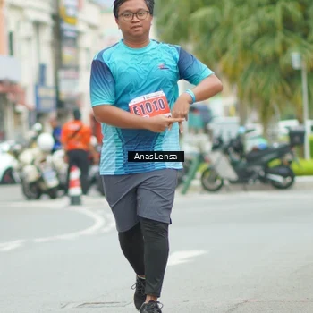 Runner Photo 8960015