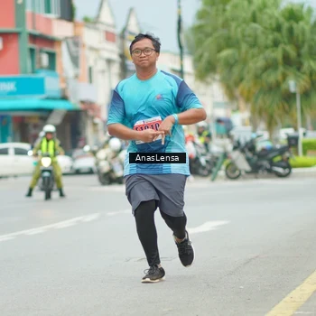 Runner Photo 8960016