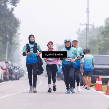 Runner Photo 8960023
