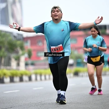 Runner Photo 8960057