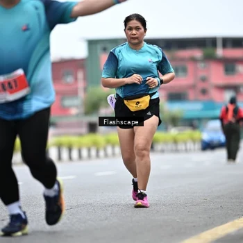 Runner Photo 8960111