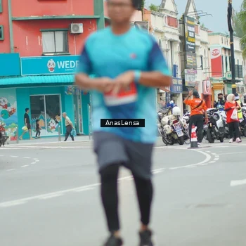 Runner Photo 8960175