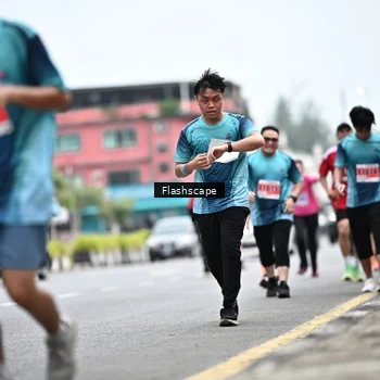 Runner Photo 8960247