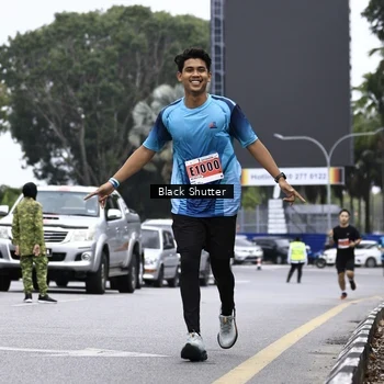Runner Photo 8960291