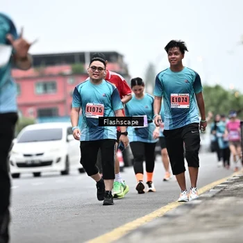 Runner Photo 8960299