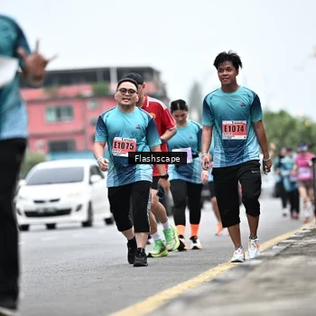 Runner Photo 8960325