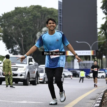 Runner Photo 8960345