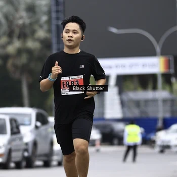 Runner Photo 8960367