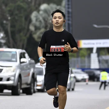 Runner Photo 8960429