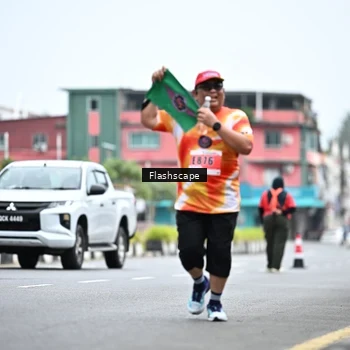 Runner Photo 8960632