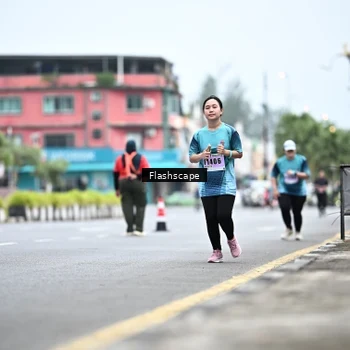 Runner Photo 8960660