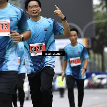 Runner Photo 8960755