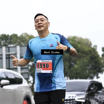 Runner Photo 8960830