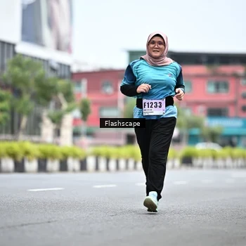 Runner Photo 8960906