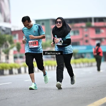 Runner Photo 8961150