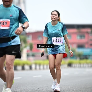 Runner Photo 8961254