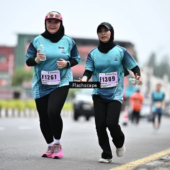 Runner Photo 8961402