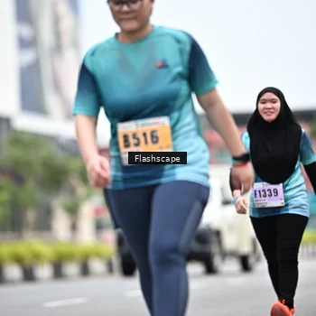 Runner Photo 8961710