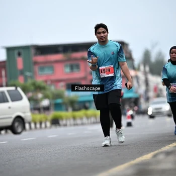 Runner Photo 8961960