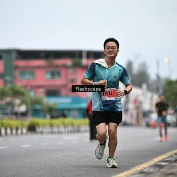 Runner Photo 8962052