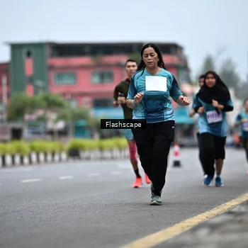 Runner Photo 8962140