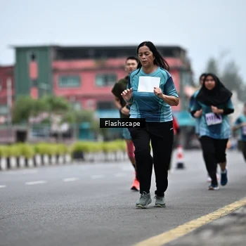 Runner Photo 8962164