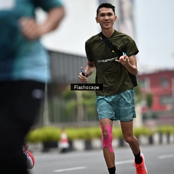 Runner Photo 8962195