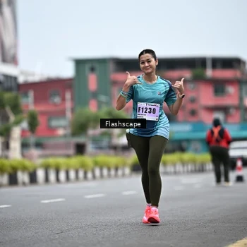 Runner Photo 8962289