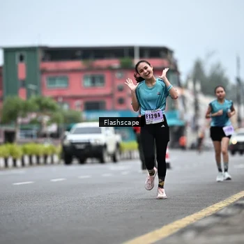 Runner Photo 8962354