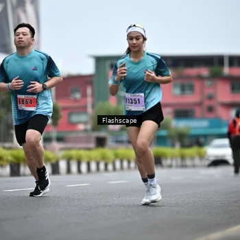 Runner Photo 8962546