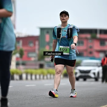 Runner Photo 8962673