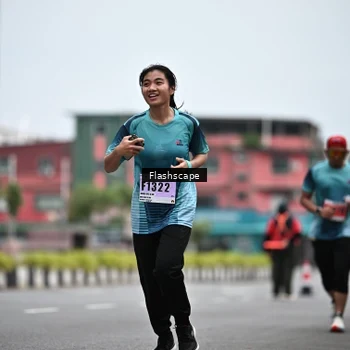 Runner Photo 8962774