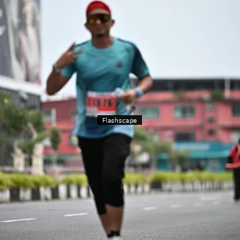 Runner Photo 8962874