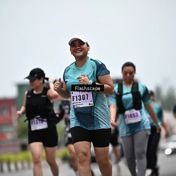 Runner Photo 8963020