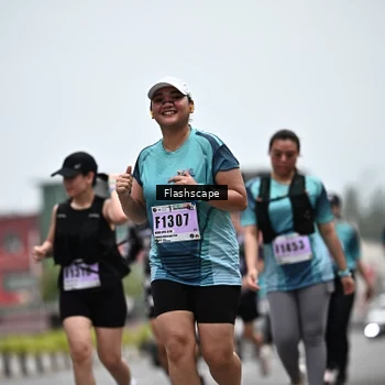 Runner Photo 8963025