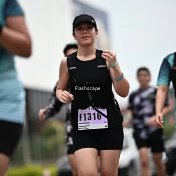 Runner Photo 8963048