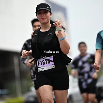 Runner Photo 8963055