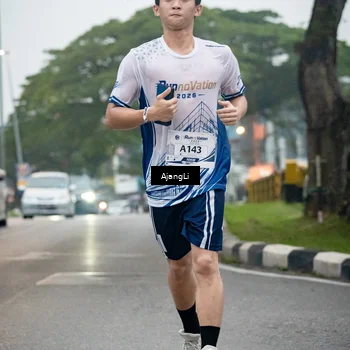 Runner Photo 8963067
