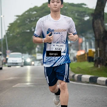 Runner Photo 8963076