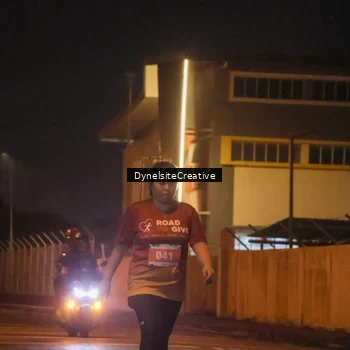 Runner Photo 8963112