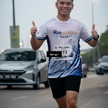 Runner Photo 8963129