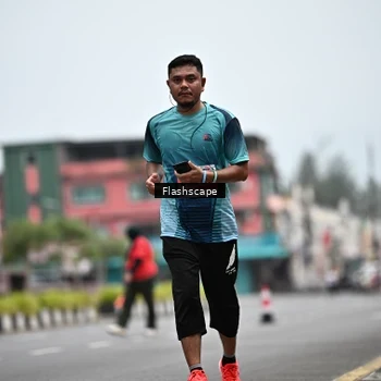 Runner Photo 8963147